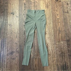 Lululemon Base Pace High Rise Tight 28”